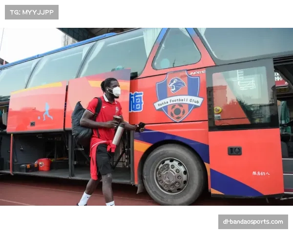 熊猫杯四队实力接近竞争激烈 末轮比赛结果将决定冠军归属