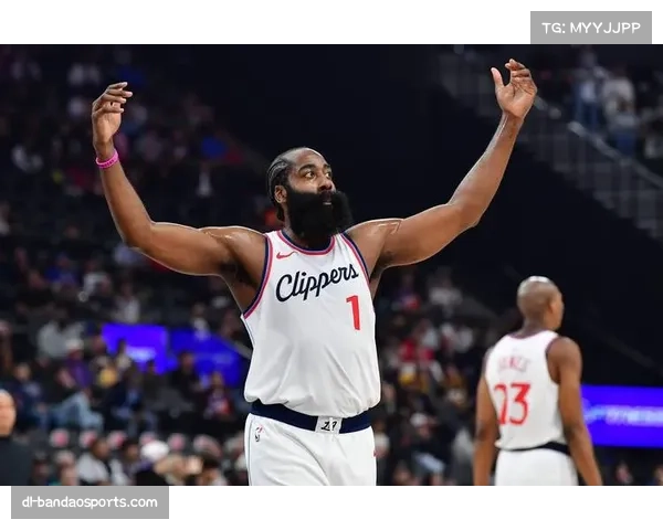 包装工进攻均衡勒夫健康成关键 伤病潮影响季后赛前景