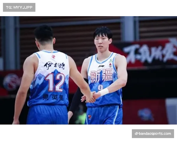 钟诚对手弱点放大镜 利用周琦罚球命中率低下实施针对性犯规战术